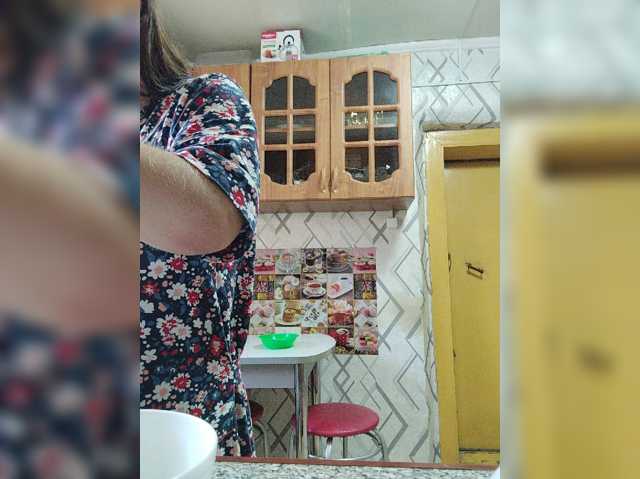 Kisa-malaya live cam on BongaCams