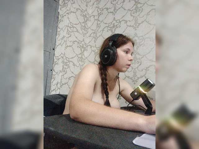 Kisa-malaya live cam on BongaCams