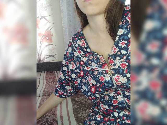 Kisa-malaya live cam on BongaCams
