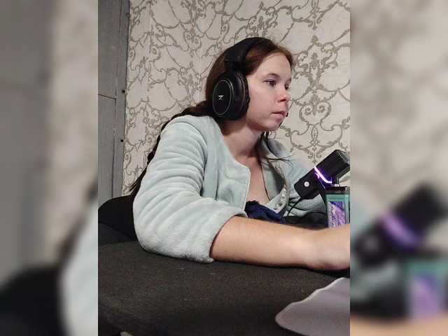 Kisa-malaya live cam on BongaCams