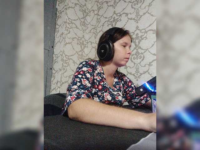 Kisa-malaya live cam on BongaCams