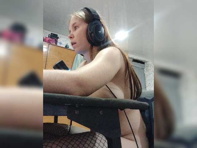 Kisa-malaya live cam on BongaCams