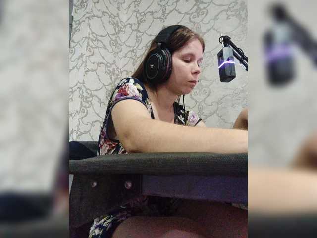Kisa-malaya live cam on BongaCams