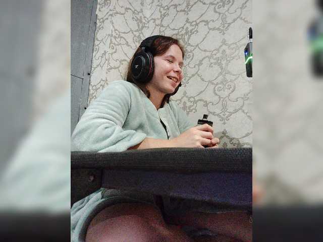 Kisa-malaya live cam on BongaCams