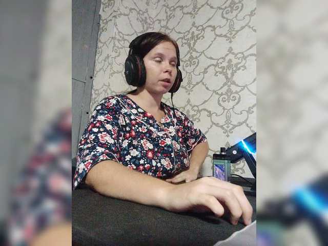 Kisa-malaya live cam on BongaCams