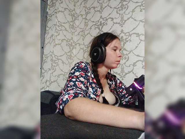 Kisa-malaya live cam on BongaCams