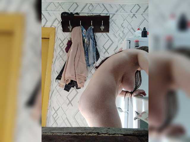 Kisa-malaya live cam on BongaCams