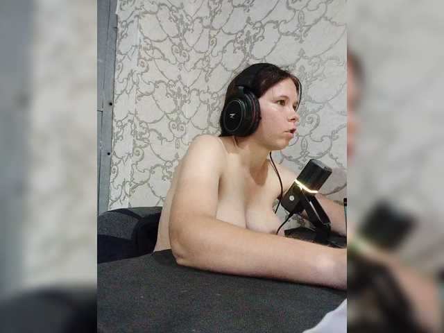 Kisa-malaya live cam on BongaCams