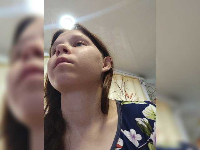 Kisa-malaya live cam on BongaCams