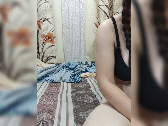 Kisa-malaya live cam on BongaCams