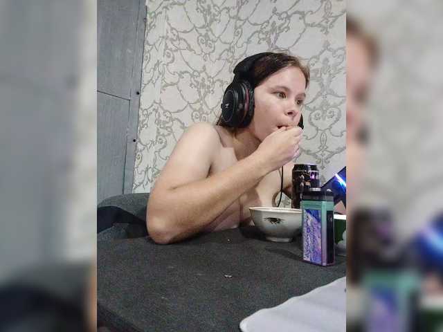 Kisa-malaya live cam on BongaCams