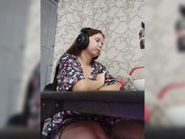 Kisa-malaya live cam on BongaCams