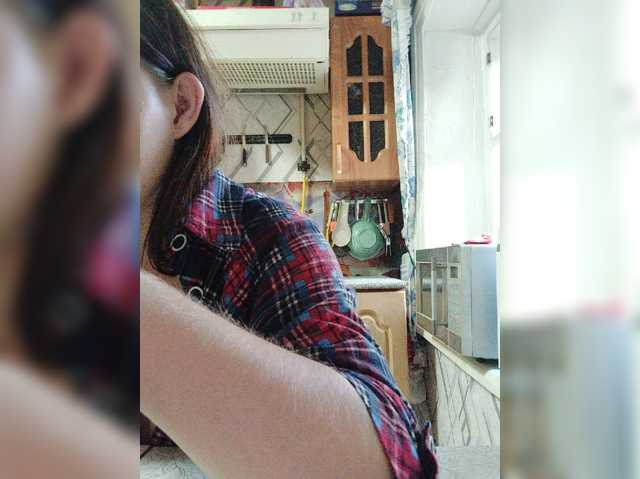 Kisa-malaya, en directo ahora en BongaCams