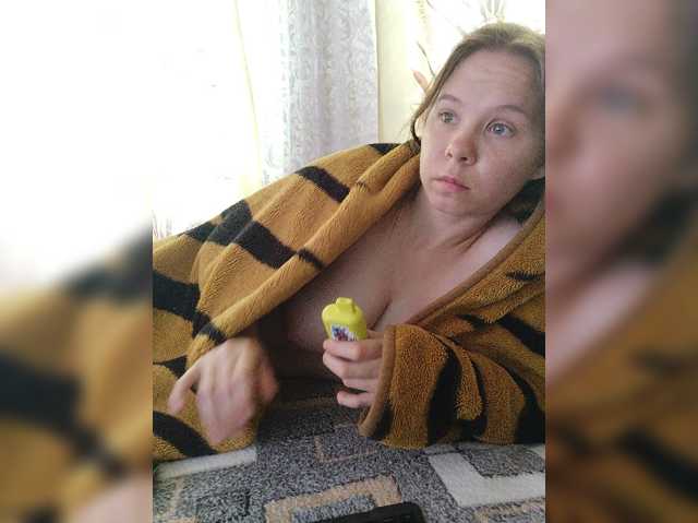 Kisa-malaya live cam on BongaCams