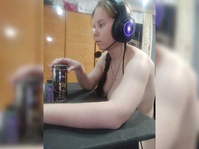 Kisa-malaya's BongaCams show and profile