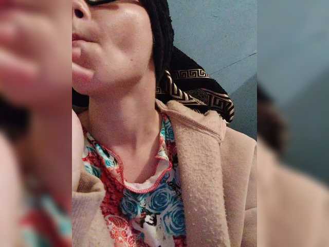 Kisa-malaya live cam on BongaCams