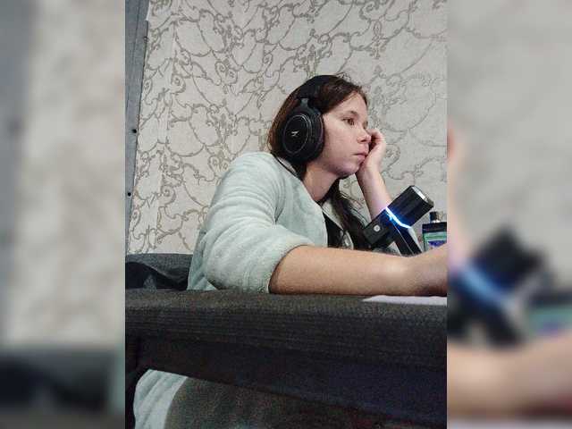 Kisa-malaya live cam on BongaCams