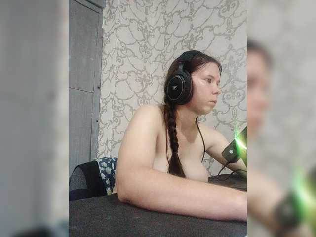 Kisa-malaya live cam on BongaCams