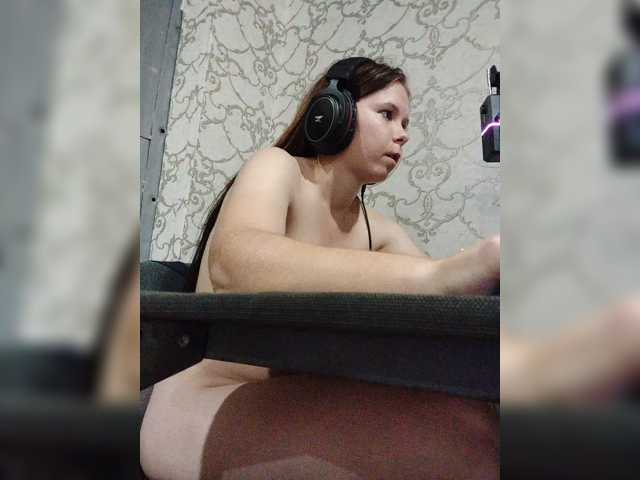 Kisa-malaya live cam on BongaCams