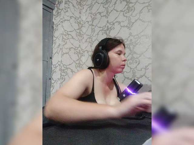 Kisa-malaya live cam on BongaCams