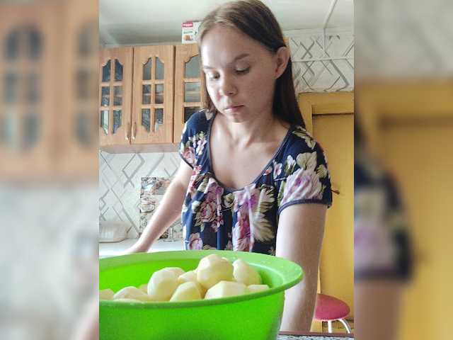 Kisa-malaya live cam on BongaCams