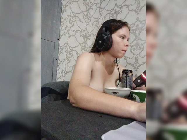 Kisa-malaya live cam on BongaCams