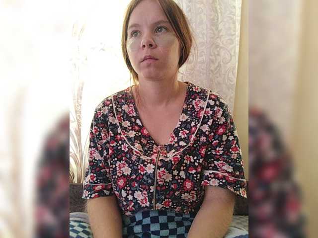 Kisa-malaya live cam on BongaCams