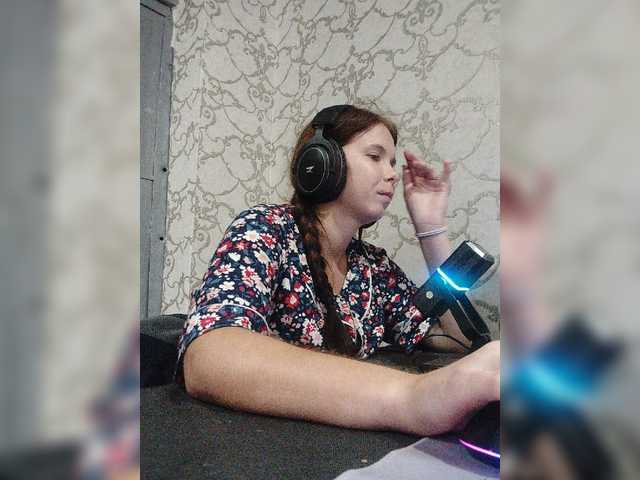 Kisa-malaya live cam on BongaCams