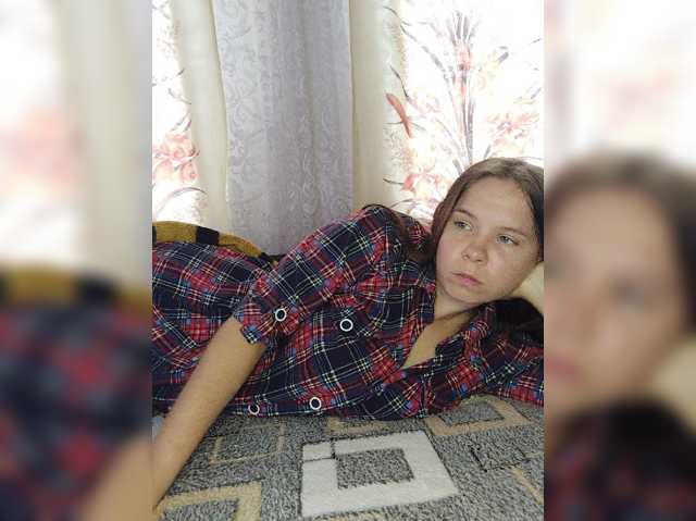 Kisa-malaya live cam on BongaCams