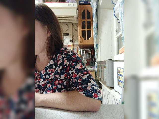 Kisa-malaya live cam on BongaCams