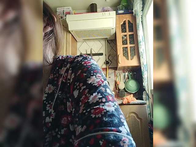 Kisa-malaya live cam on BongaCams