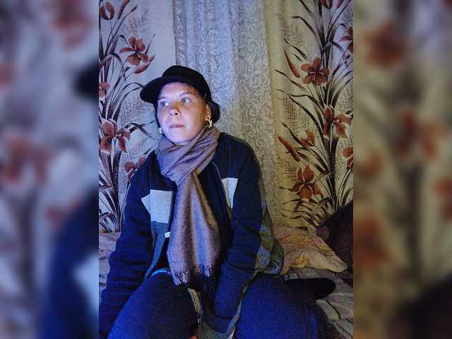Kisa-malaya live cam on BongaCams