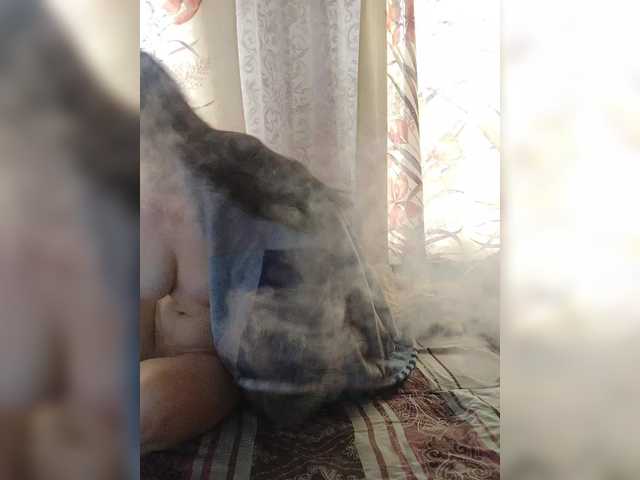 Kisa-malaya live cam on BongaCams