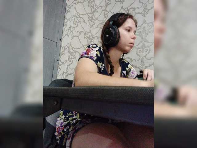 Kisa-malaya live cam on BongaCams