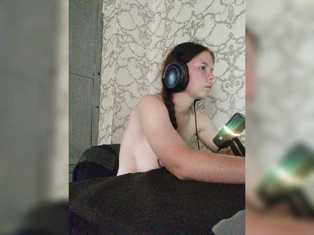 Kisa-malaya live cam on BongaCams