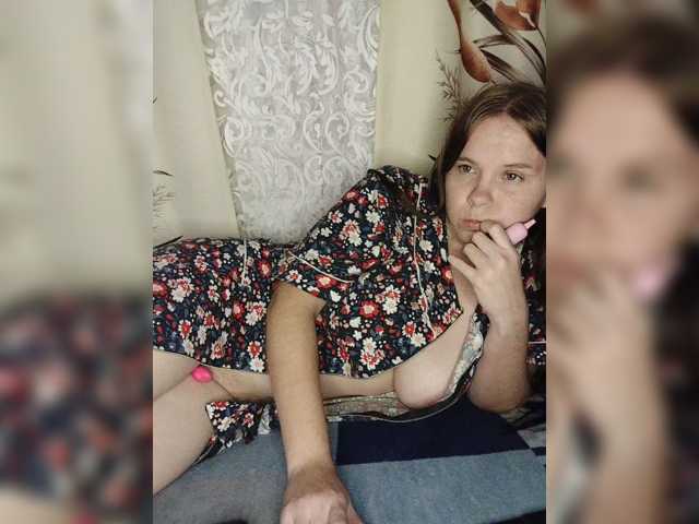 Kisa-malaya live cam on BongaCams