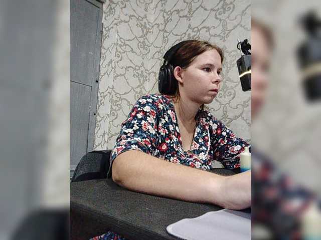 Kisa-malaya live cam on BongaCams