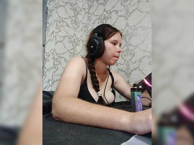 Kisa-malaya live cam on BongaCams