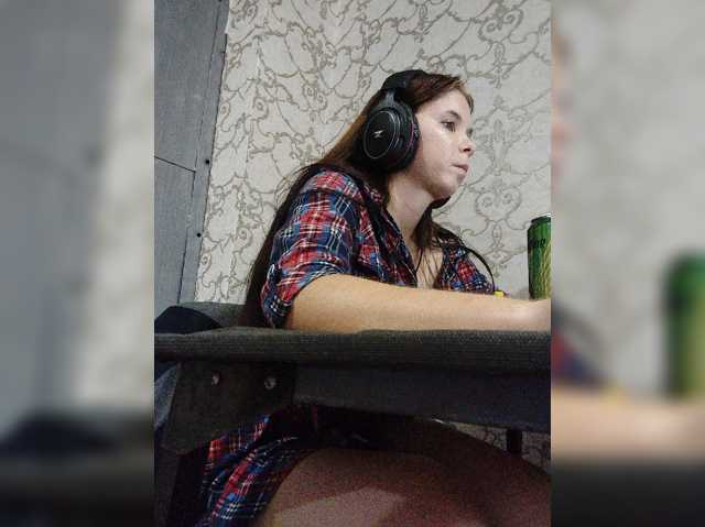 Kisa-malaya live cam on BongaCams