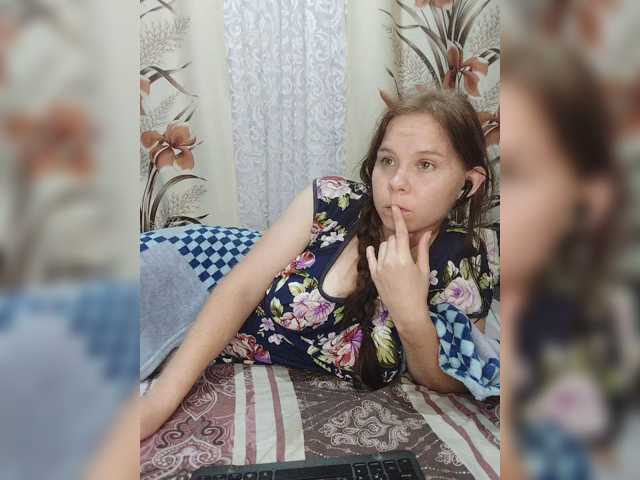 Kisa-malaya live cam on BongaCams