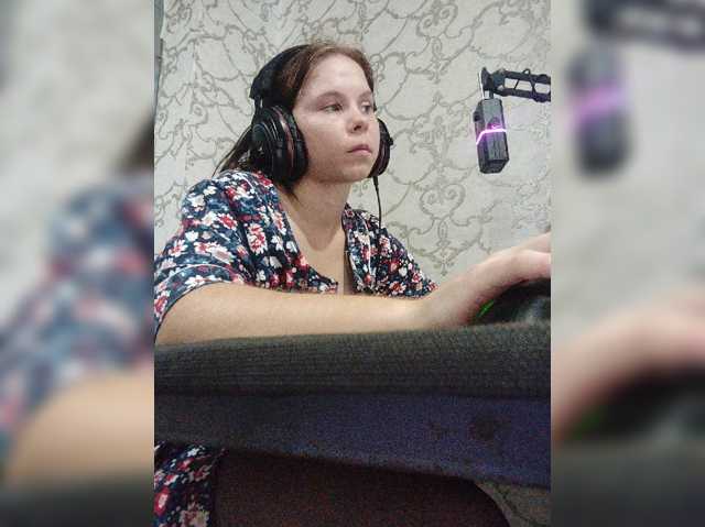 Kisa-malaya live cam on BongaCams