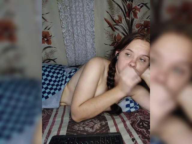 Kisa-malaya live cam on BongaCams