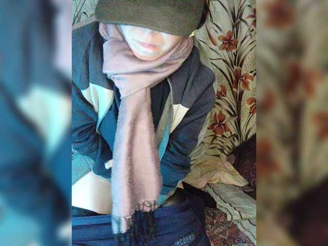 Kisa-malaya live cam on BongaCams