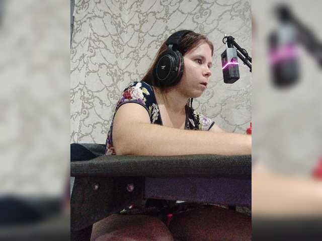 Kisa-malaya live cam on BongaCams
