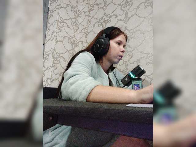 Kisa-malaya live cam on BongaCams