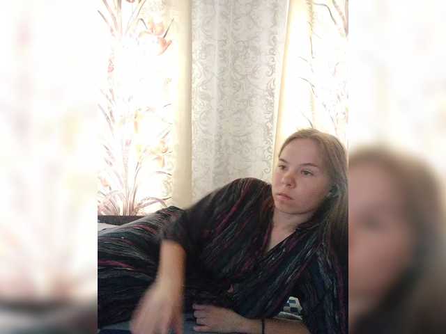 Kisa-malaya live cam on BongaCams