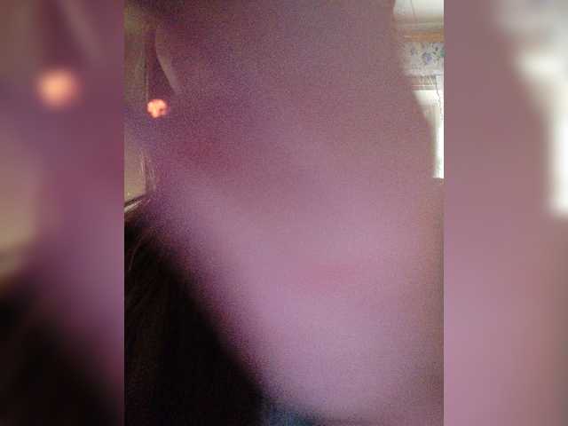 Kisa-malaya live cam on BongaCams