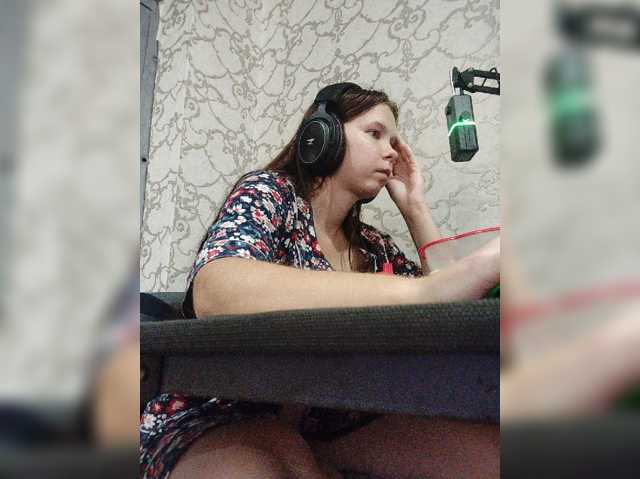 Kisa-malaya live cam on BongaCams