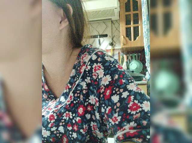 Kisa-malaya live cam on BongaCams