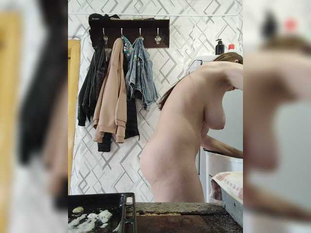 Kisa-malaya live cam on BongaCams